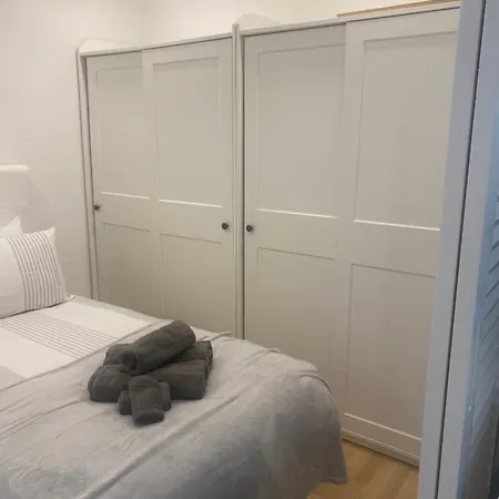 Cp Floor Luxury With And Pool Apartment Gibraltar
