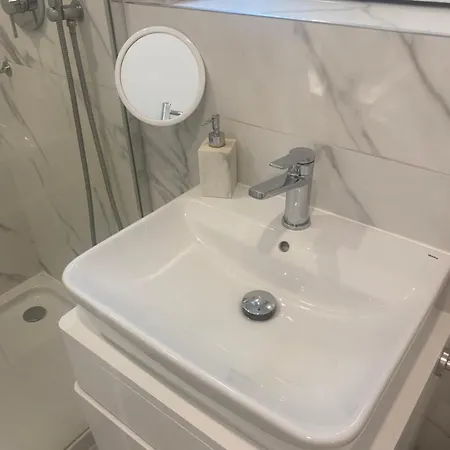 Cp Floor Luxury With And Pool Apartment *